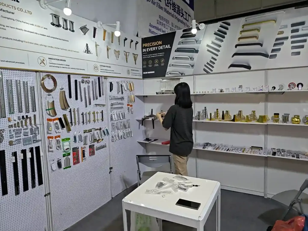 uklinkhardware furniture hardware manufacture china (14)