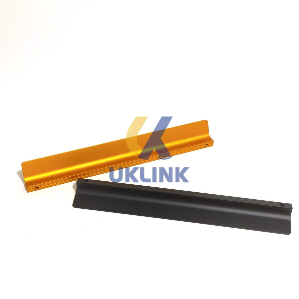 Anodized Gold/Black L-Shape Aluminum Wardrobe Bottom